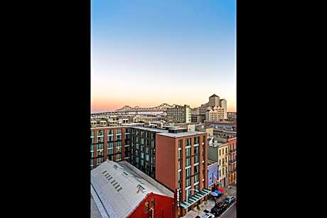 Cambria Hotel New Orleans Downtown Warehouse District