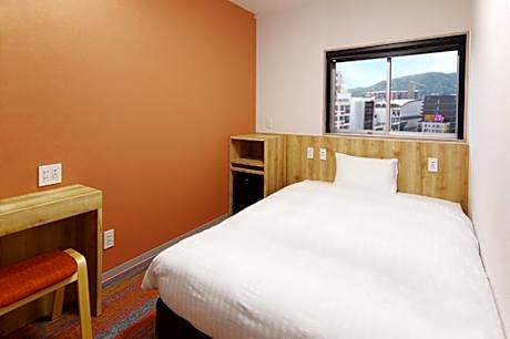 Compact Double Room - Non-Smoking