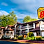 Super 8 by Wyndham Downtown Gatlinburg at Convention Center
