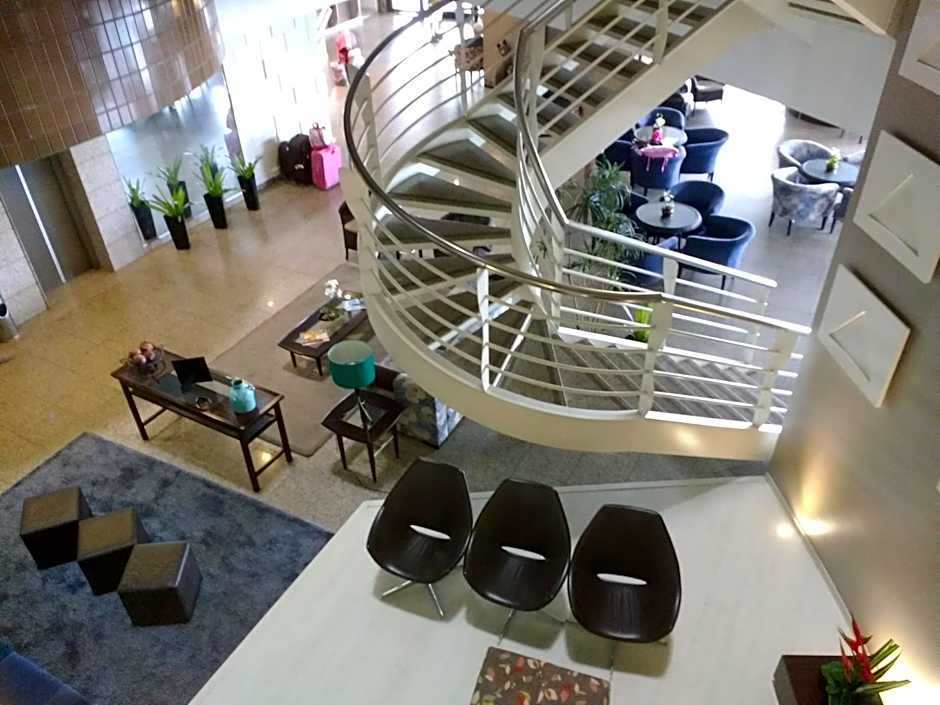 Apt. Em hotel na Av. Beira Mar em Fortaleza