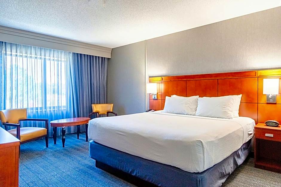 Courtyard by Marriott Biloxi North/D'Iberville