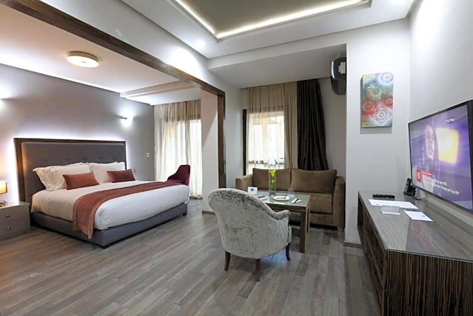 SILVER SUITE HOTEL & SPA