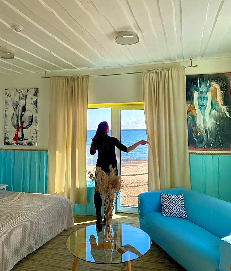 Vergi Sadam & Restoran Wirkes'