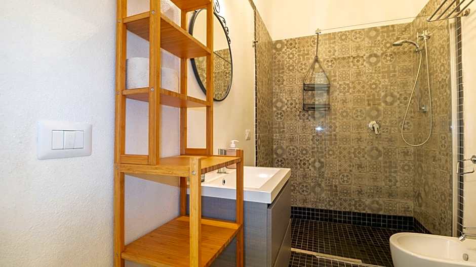 B&B Juighissa Leonora