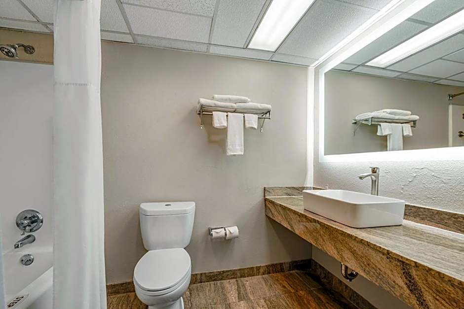 SureStay Plus Hotel by Best Western McGuire AFB Jackson