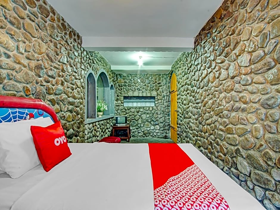 OYO 90077 Live Homestay