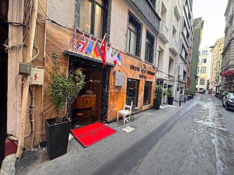 siesta premium hotel