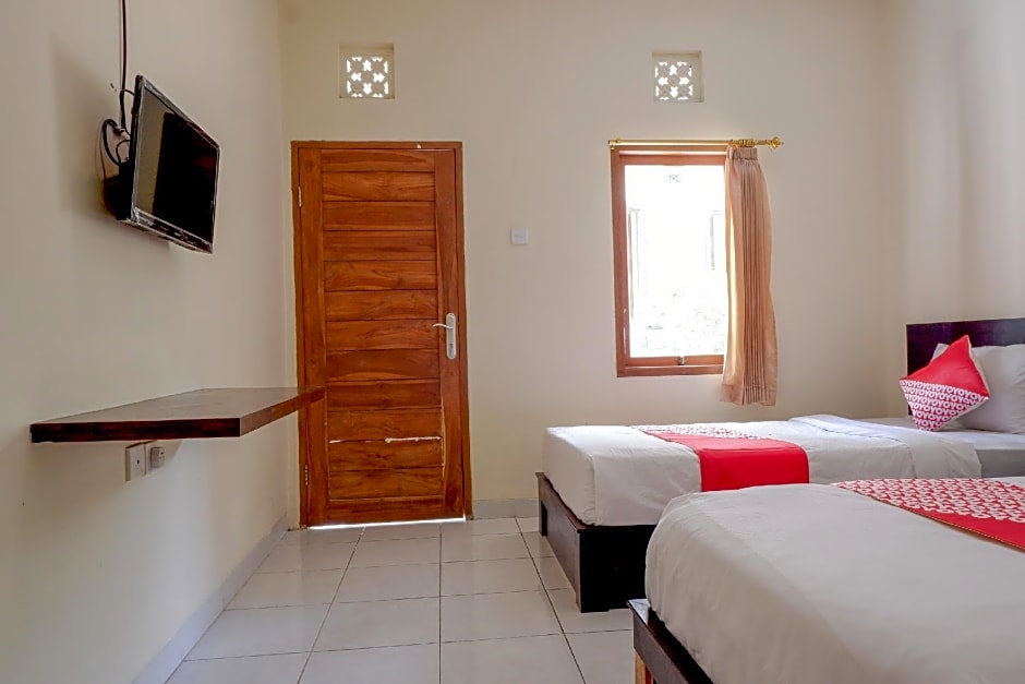 OYO 2521 Uluwatu Cahya Guest House