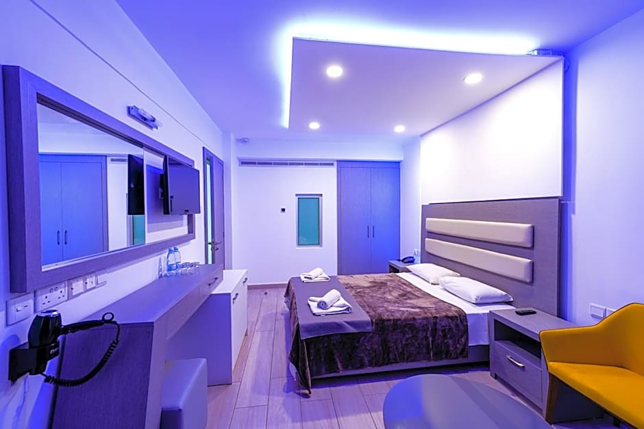 Captain Pier Hotel