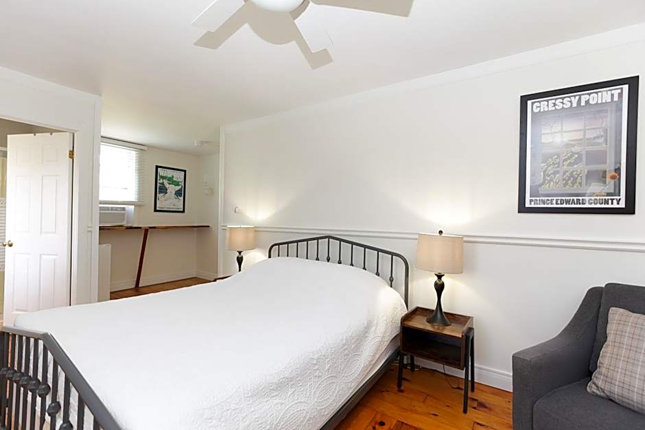 Jackson's Falls Country Inn