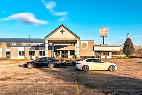 Clarion Inn & Suites
