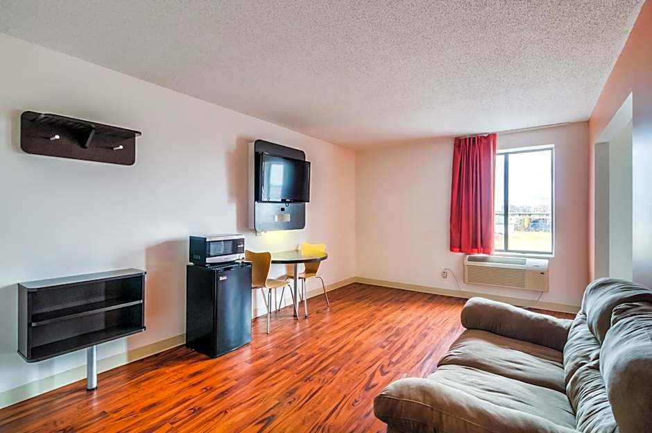 Motel 6-Lansing, IL - Chicago South