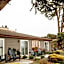 Sea Otter Inn