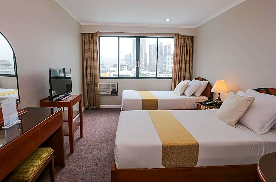 Holiday Plaza Hotel Cebu