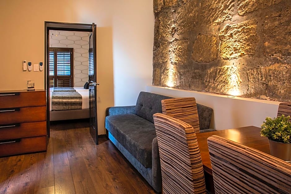 Hoteles ANTIGUA - SANTA LUCIA MTY