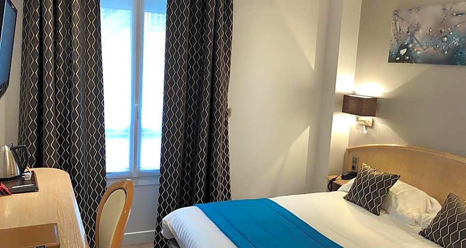 Hotel Du Midi Paris Montparnasse