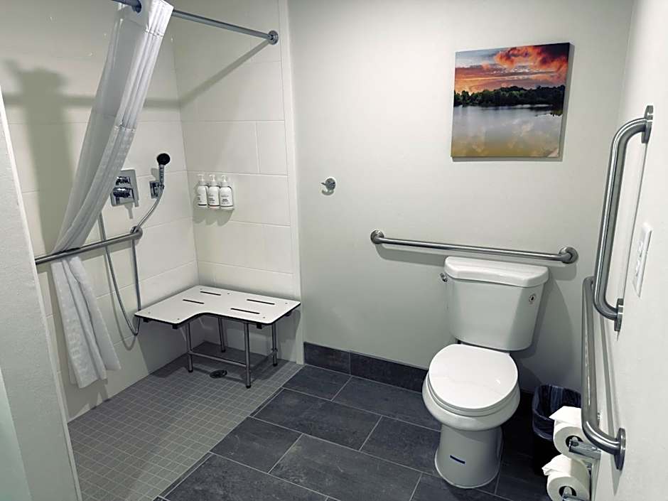 La Quinta Inn & Suites by Wyndham Atlanta Roswell