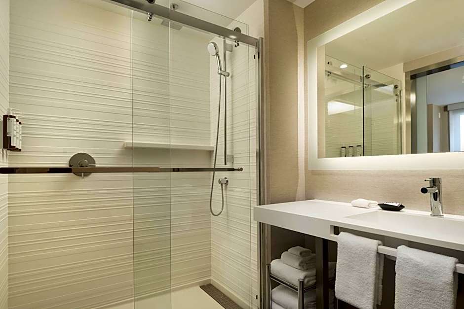 AC Hotel by Marriott Oakland Downtown