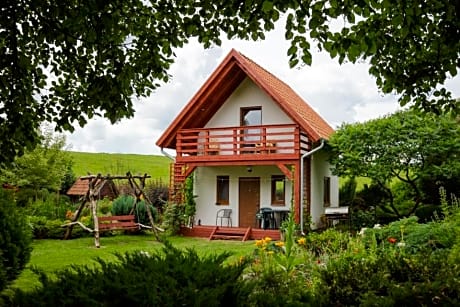 Domki letniskowe "Pod lipą"