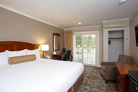 Standard King Room