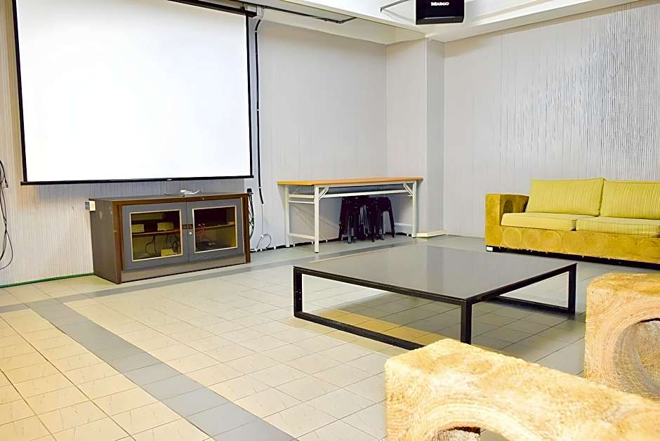 Ali Mountain Oriental Pearl International Hotel