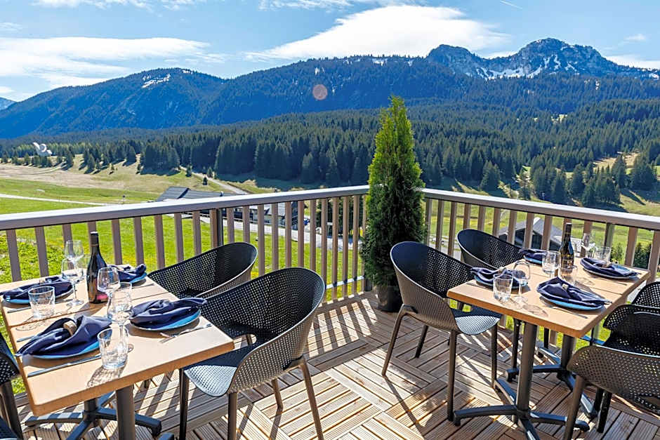 AUBERGE DES GLIERES Plateau des Glières