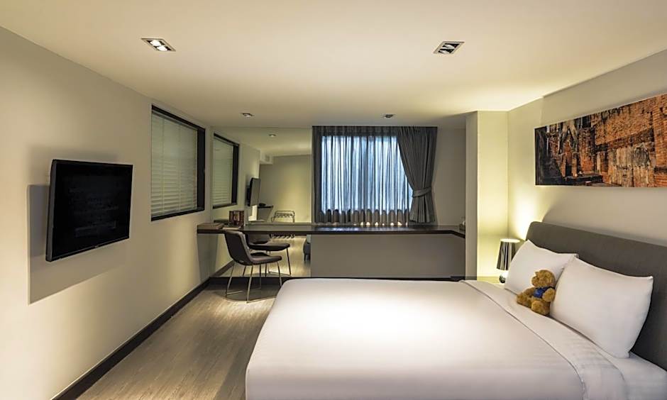 S33 Compact Sukhumvit Hotel