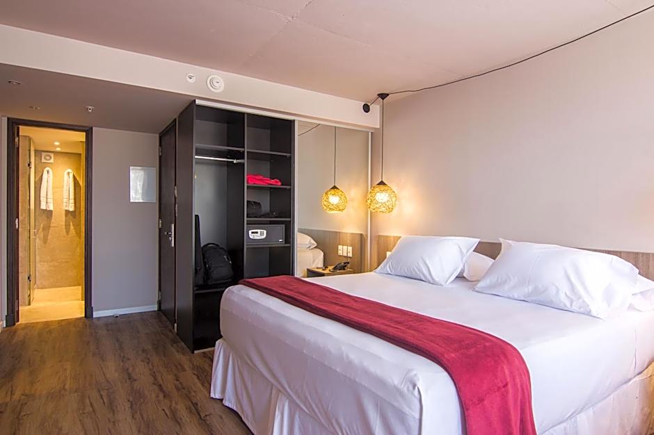 Hotel Ciudadano Suites