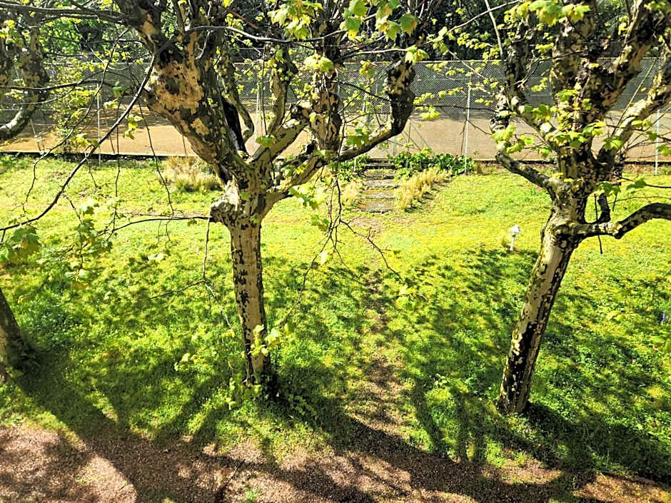 VILLA CASTEL Maison-Table d'Hôtes & Jardin-Refuge de Biodiversité