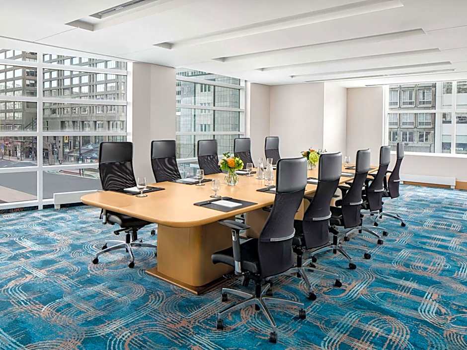 Sofitel Montreal Golden Mile