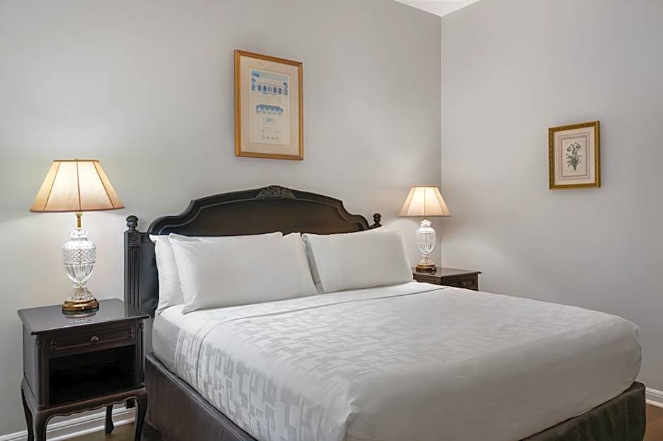 Chateau Hotel