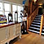 Sturdy`s Castle - Historic Coaching Inn near Blenheim Palace, Oxfordshire