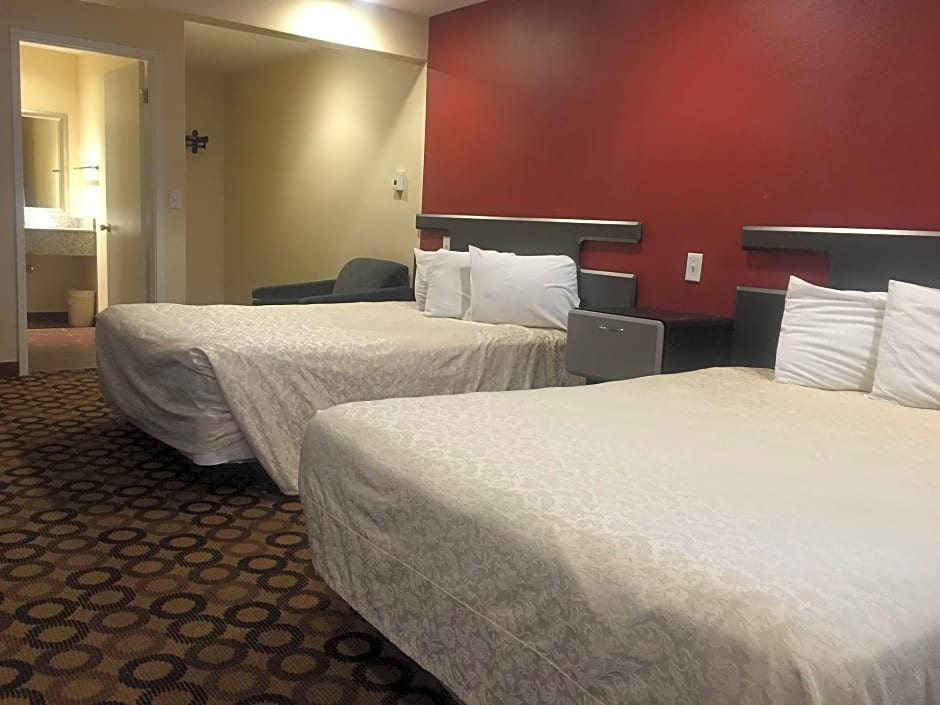 Surf City Inn and Suites
