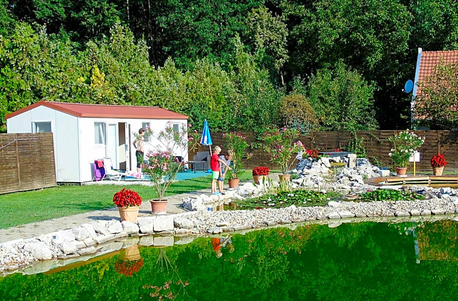 Aranykert Apartmanok Vének