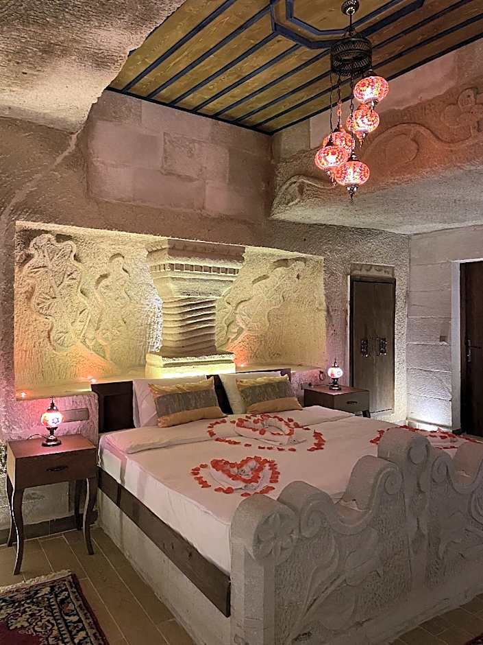 Mesken Cave Suites