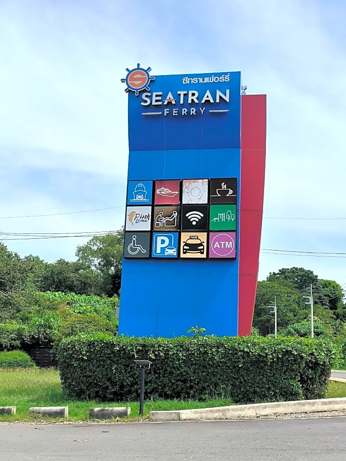 Nangkam Boutique Donsak