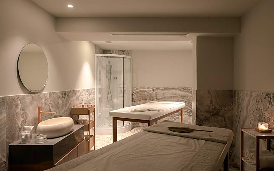Paralos Venus Suites Adults Only