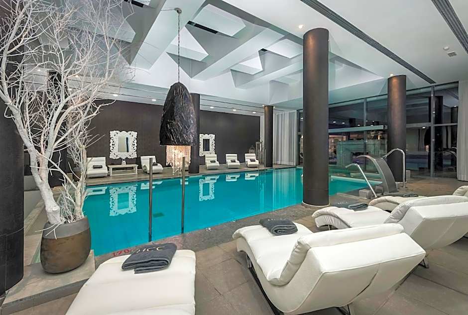 Diamond Deluxe Hotel - Adults Only