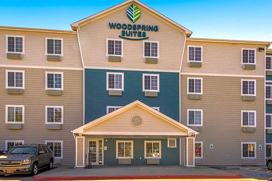 WoodSpring Suites Houston La Porte