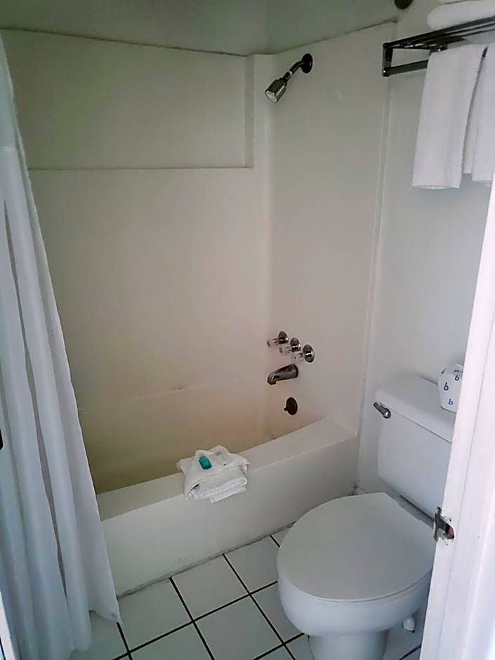 Suburban Studios Brazil