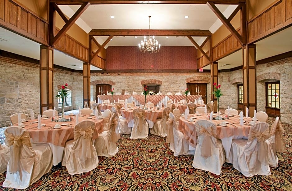 Holiday Inn At Six Flags Saint Louis by IHG