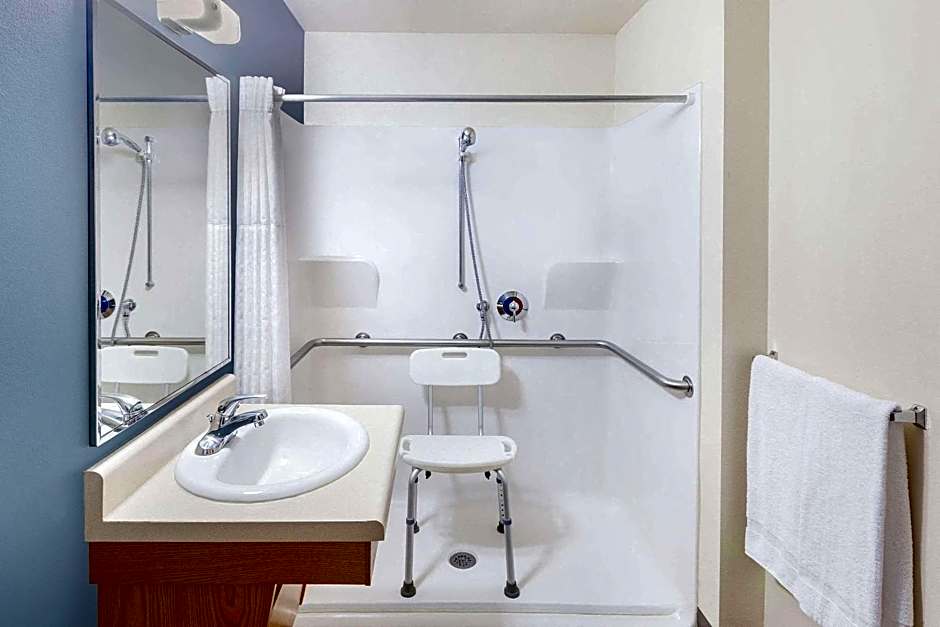 WoodSpring Suites Ankeny Des Moines