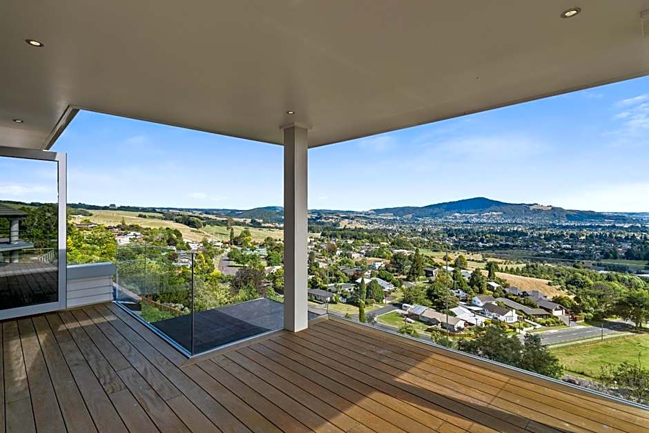 Tihi Retreat