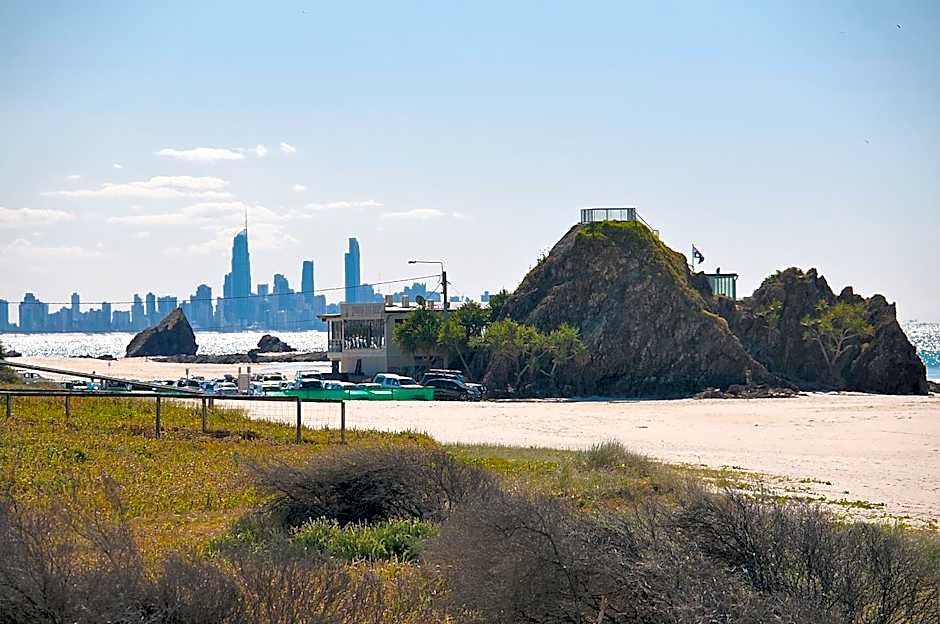 Sanctuary Lake Apartments