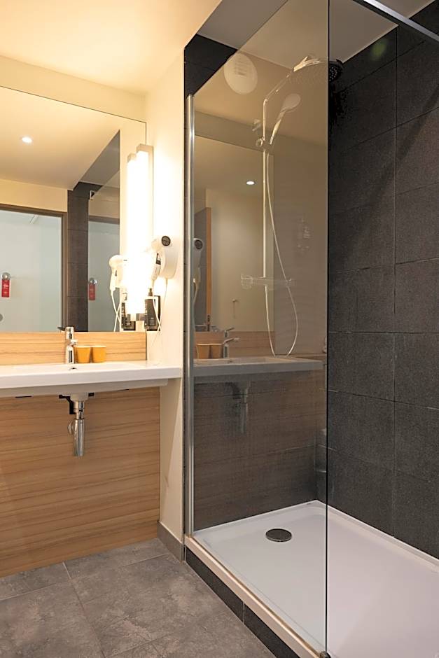 Ibis Rouen Centre Rive Gauche Mermoz