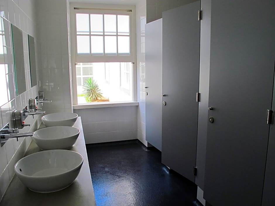 Azores Youth Hostels - Sao Miguel