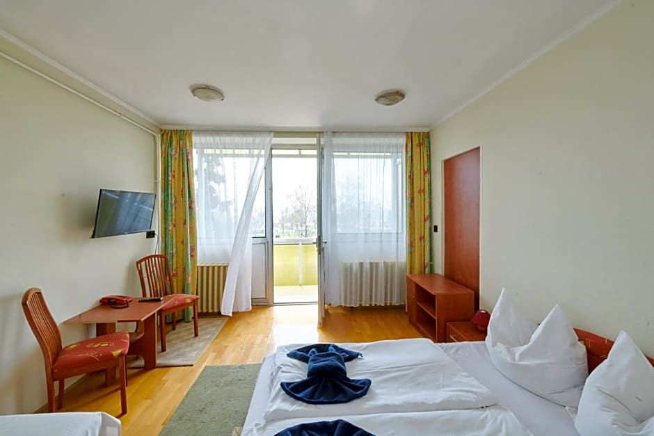 Hotel Lido Retro Balaton