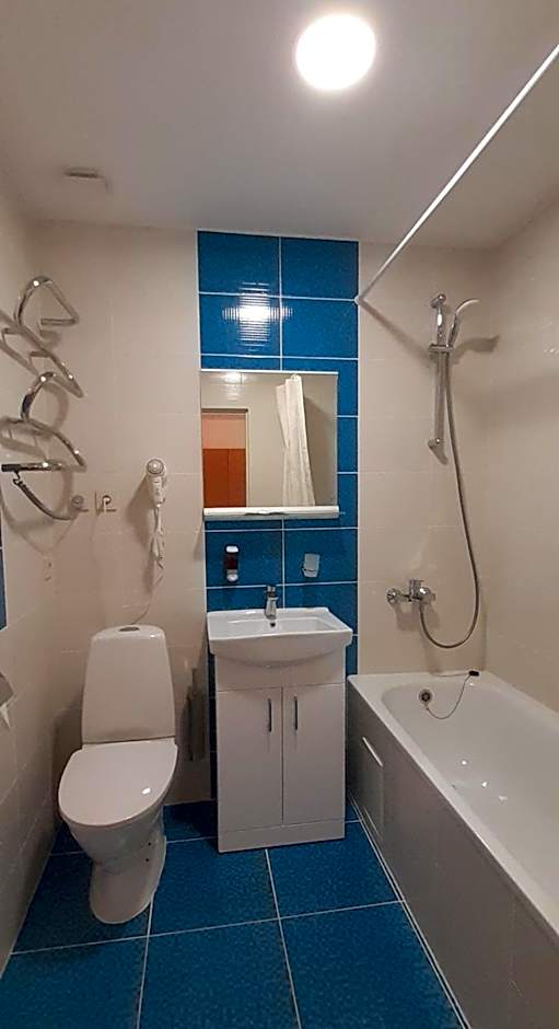 Sky High Hotel Airport 200 meters from the terminal