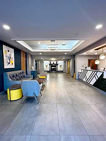 Comfort Inn & Suites Ashland - Richmond North