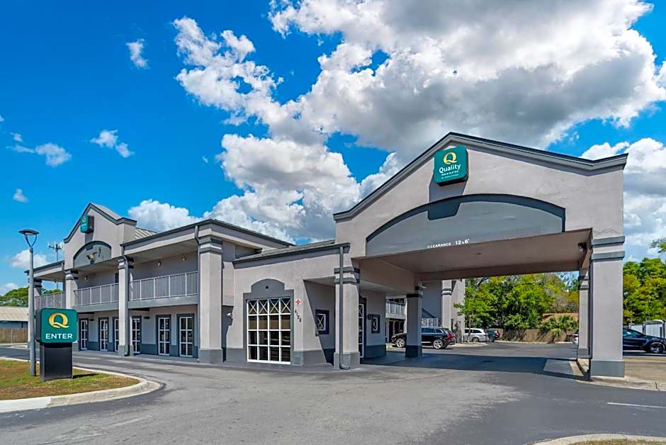 Quality Inn & Suites near Panama City Beach